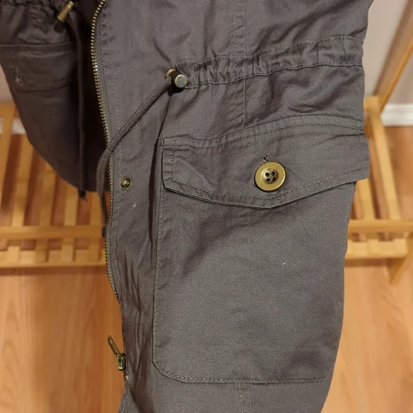 Fur lined vest - Picture 3 of 4